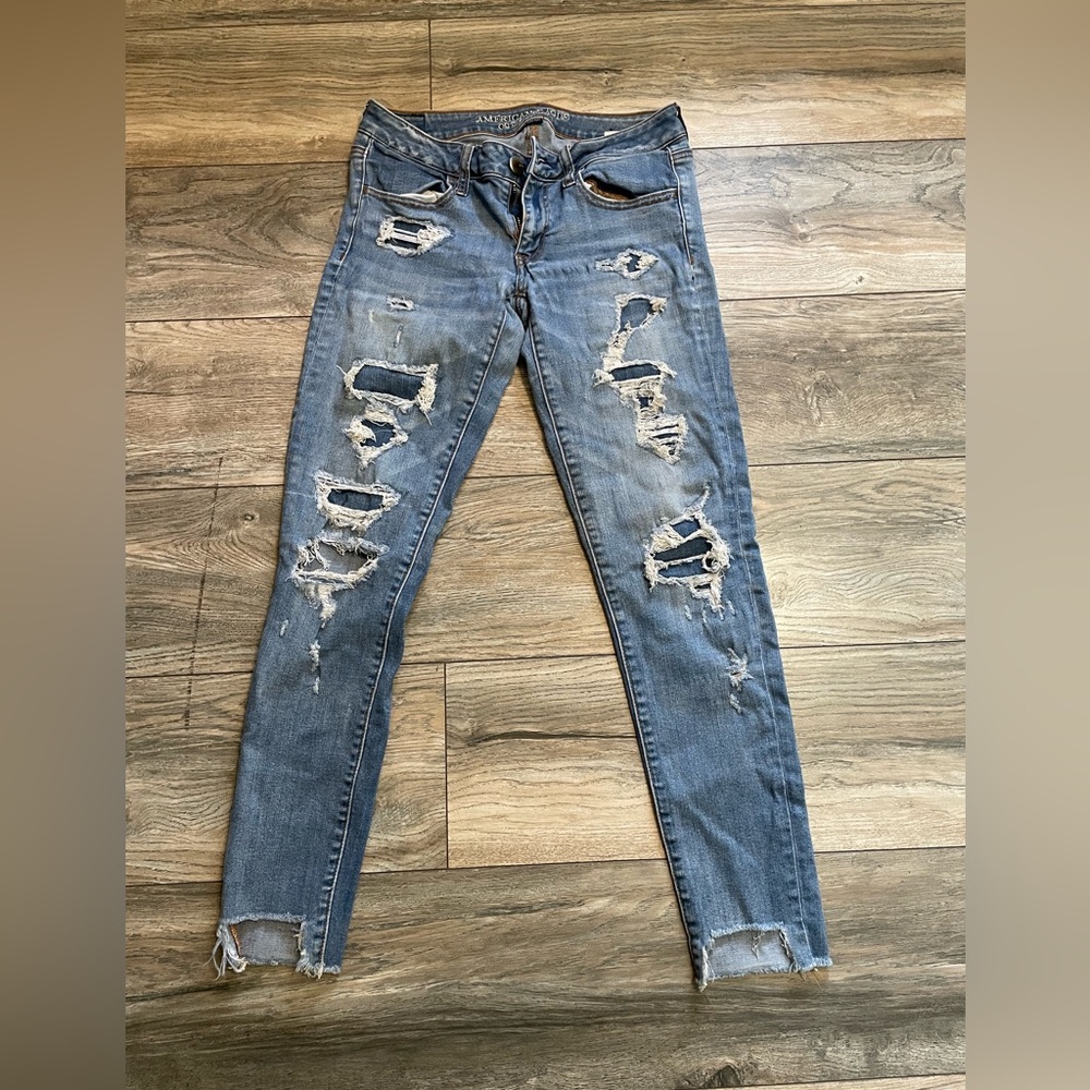 American Eagle blue jeans size 6